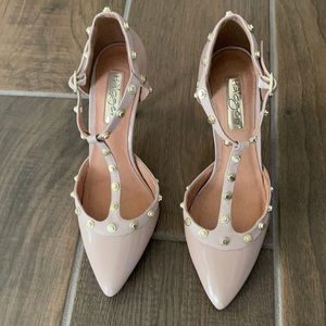 Halogen Heels. Never been worn. Size 5.5.